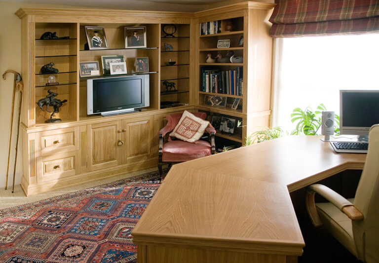 Bespoke builtin home offices Clemaron Surrey Sussex London
