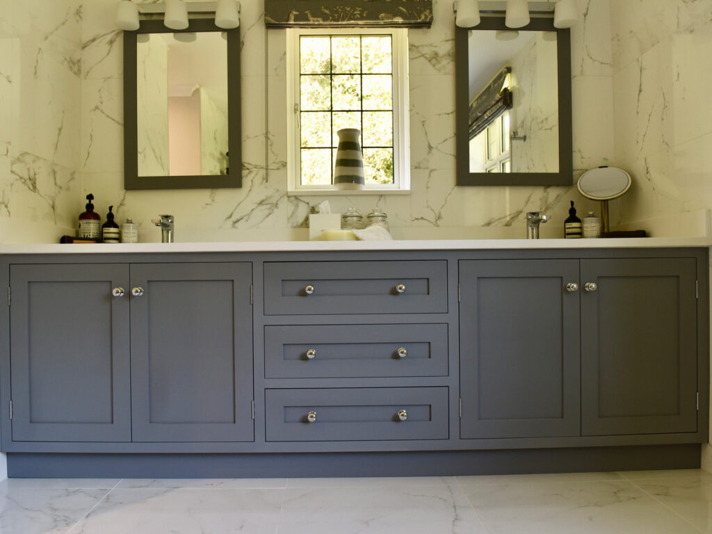 Bespoke-Fitted-Double-Bathroom-Vanity-Unit