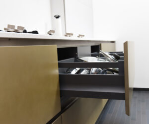 bespoke-luxury-kitchen-cabinets