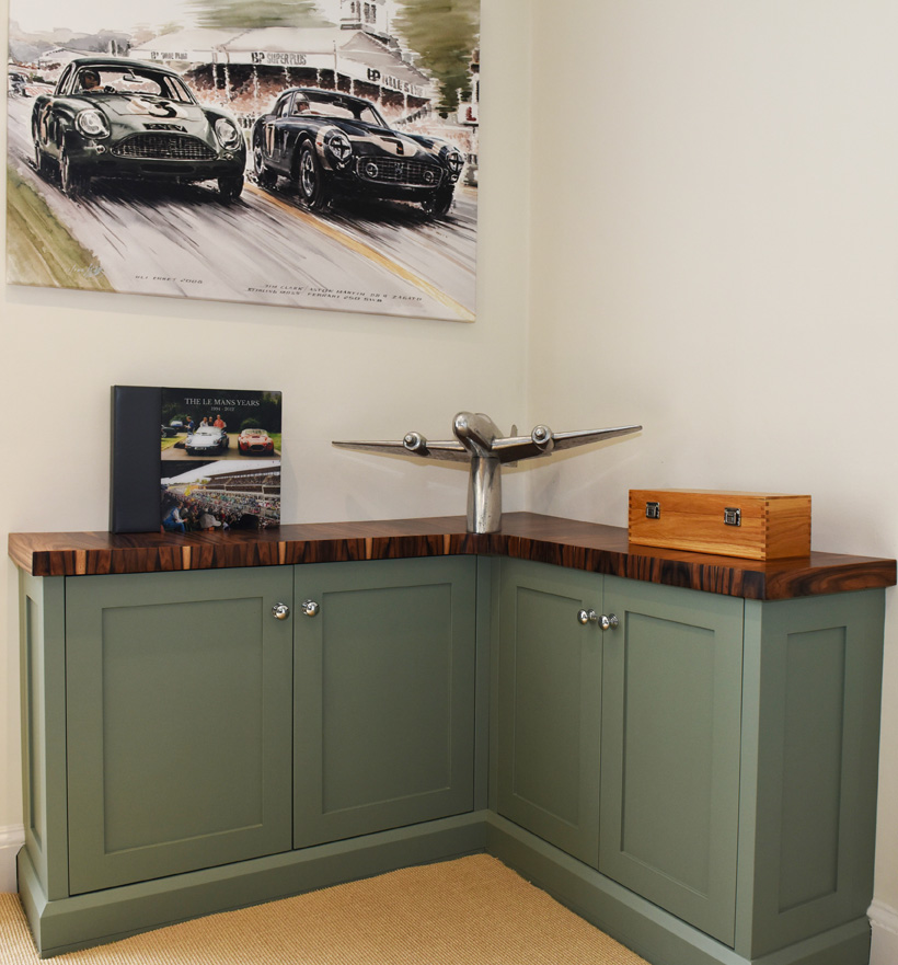 Bespoke-fitted-furniture-west-sussex