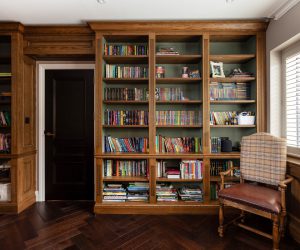 Bespoke-classic-oak-library