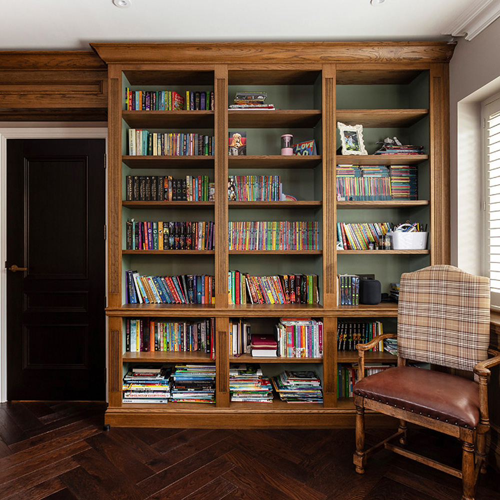 bespoke-classic-fitted-library-cabinets