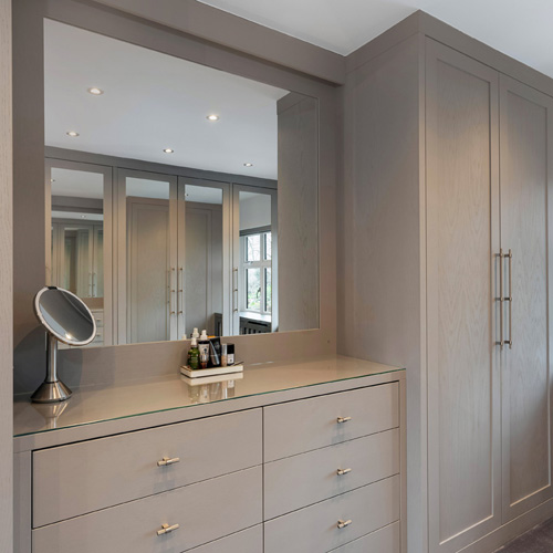 custom-made-dressing-room