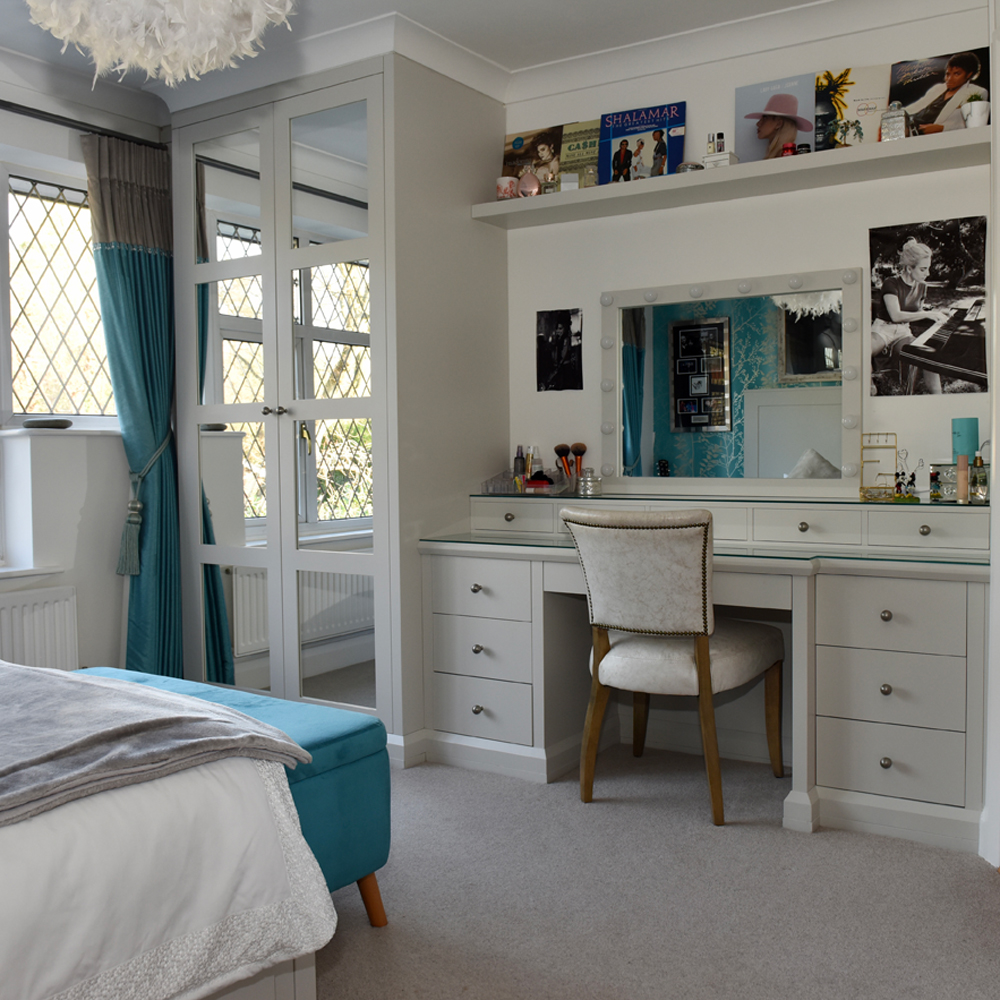 Bespoke-fitted-study-bedroom
