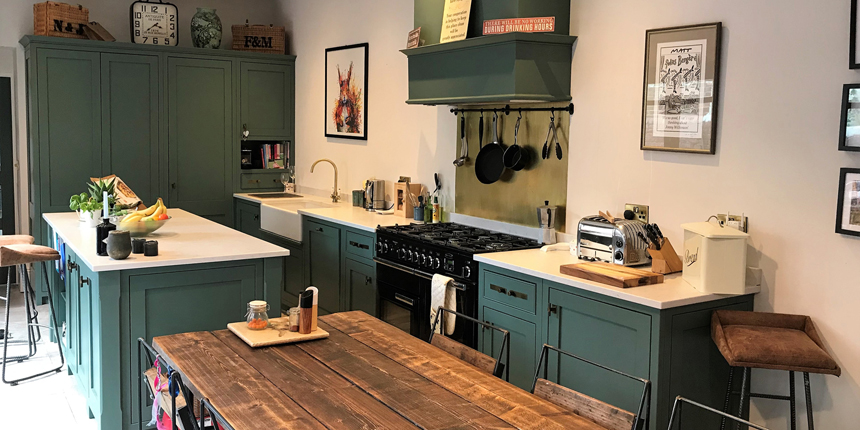 Modern-rustic-shaker-style-kitchen