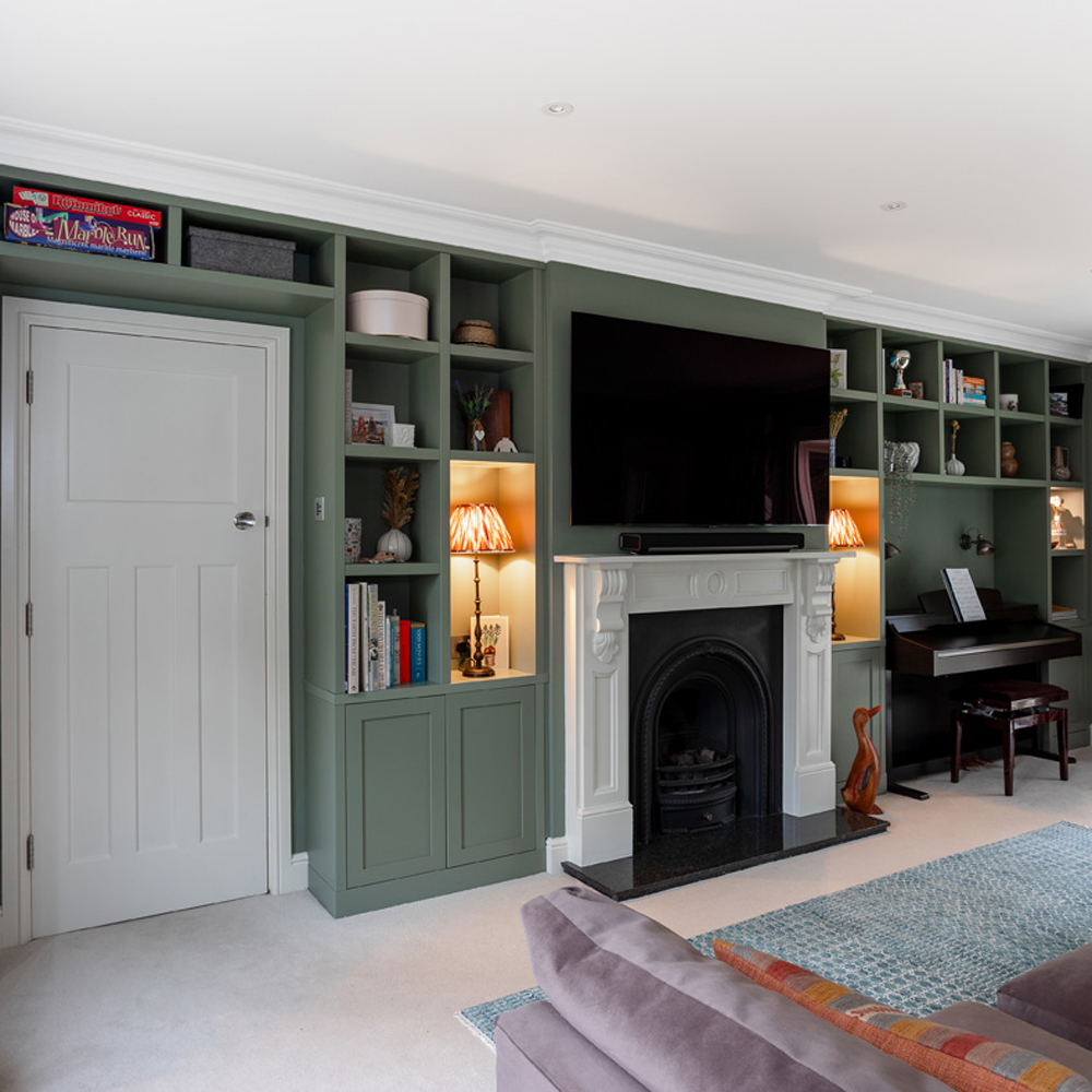 Bespoke-fitted-living-room-cabinets